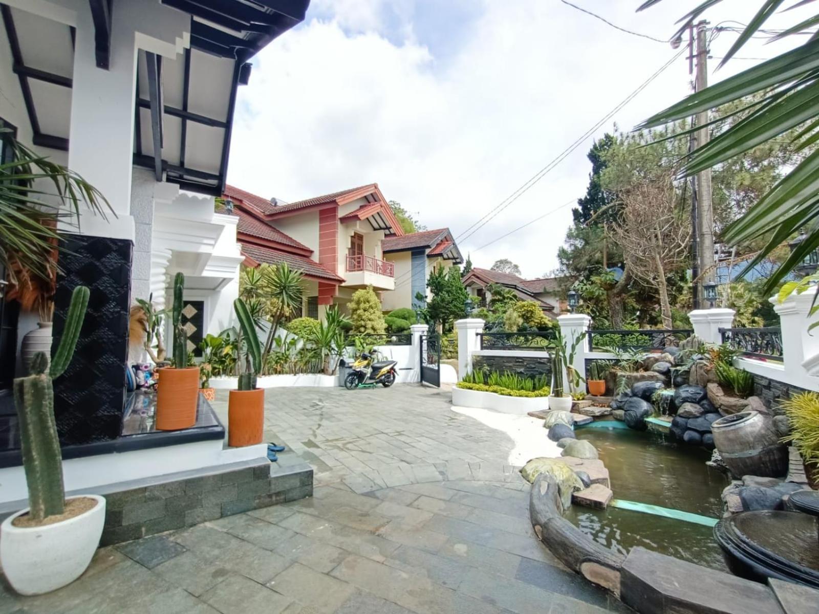 Villa Kota Bunga Malini 10 Cikundul Extérieur photo