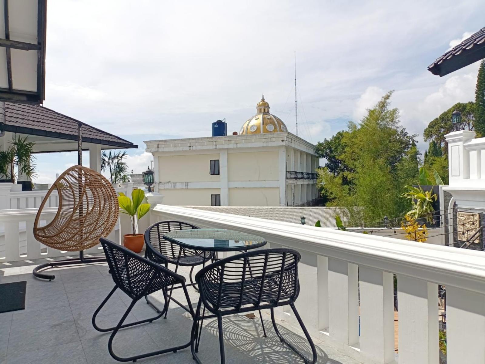 Villa Kota Bunga Malini 10 Cikundul Extérieur photo