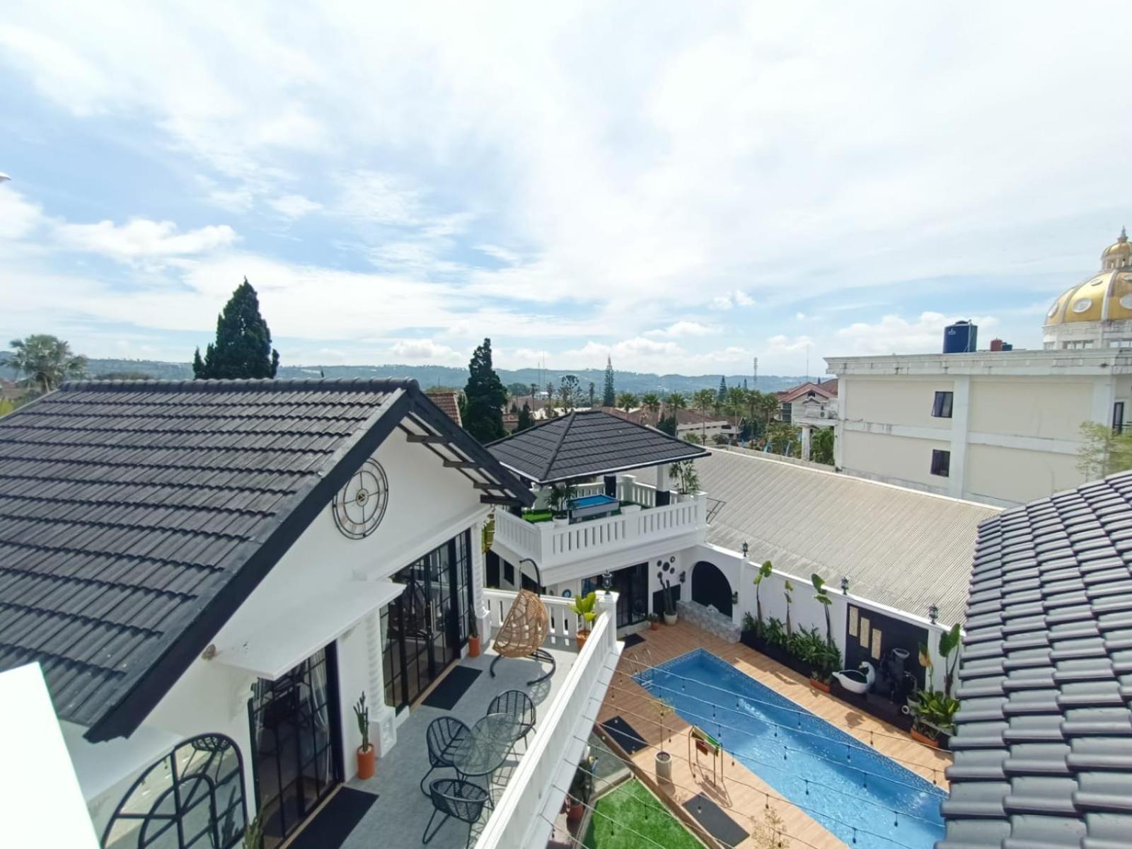 Villa Kota Bunga Malini 10 Cikundul Extérieur photo