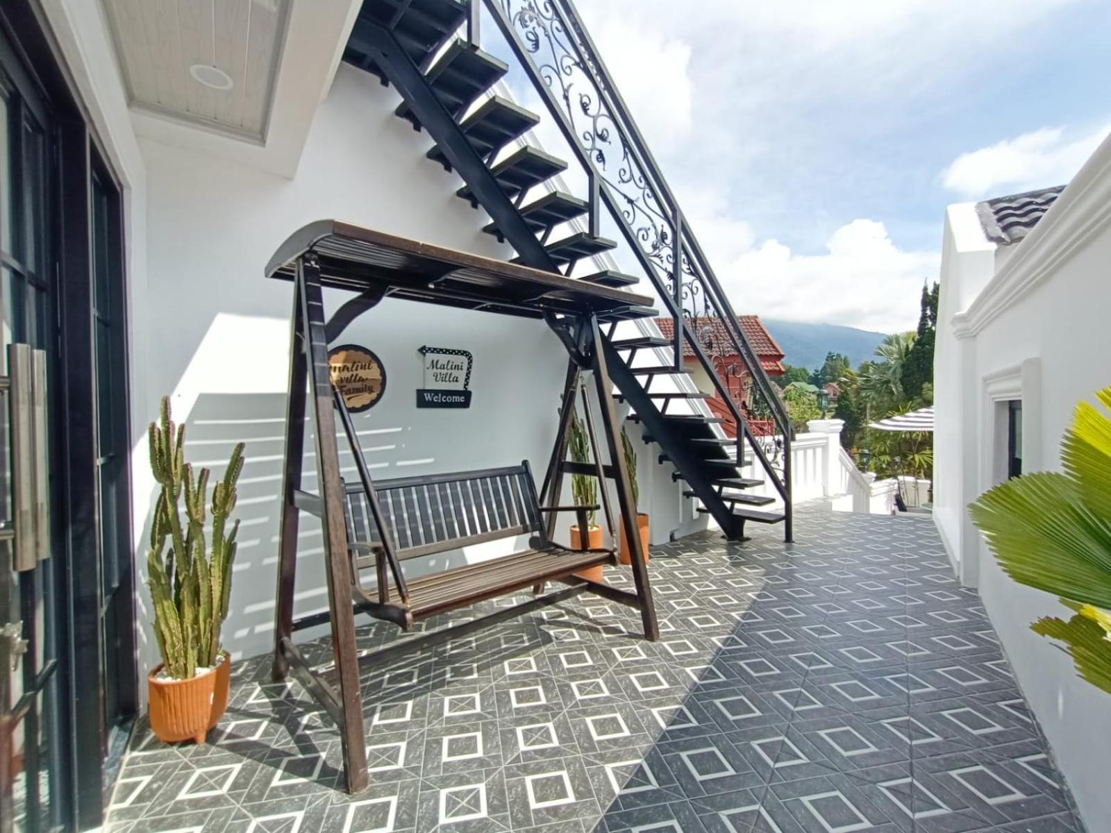 Villa Kota Bunga Malini 10 Cikundul Extérieur photo