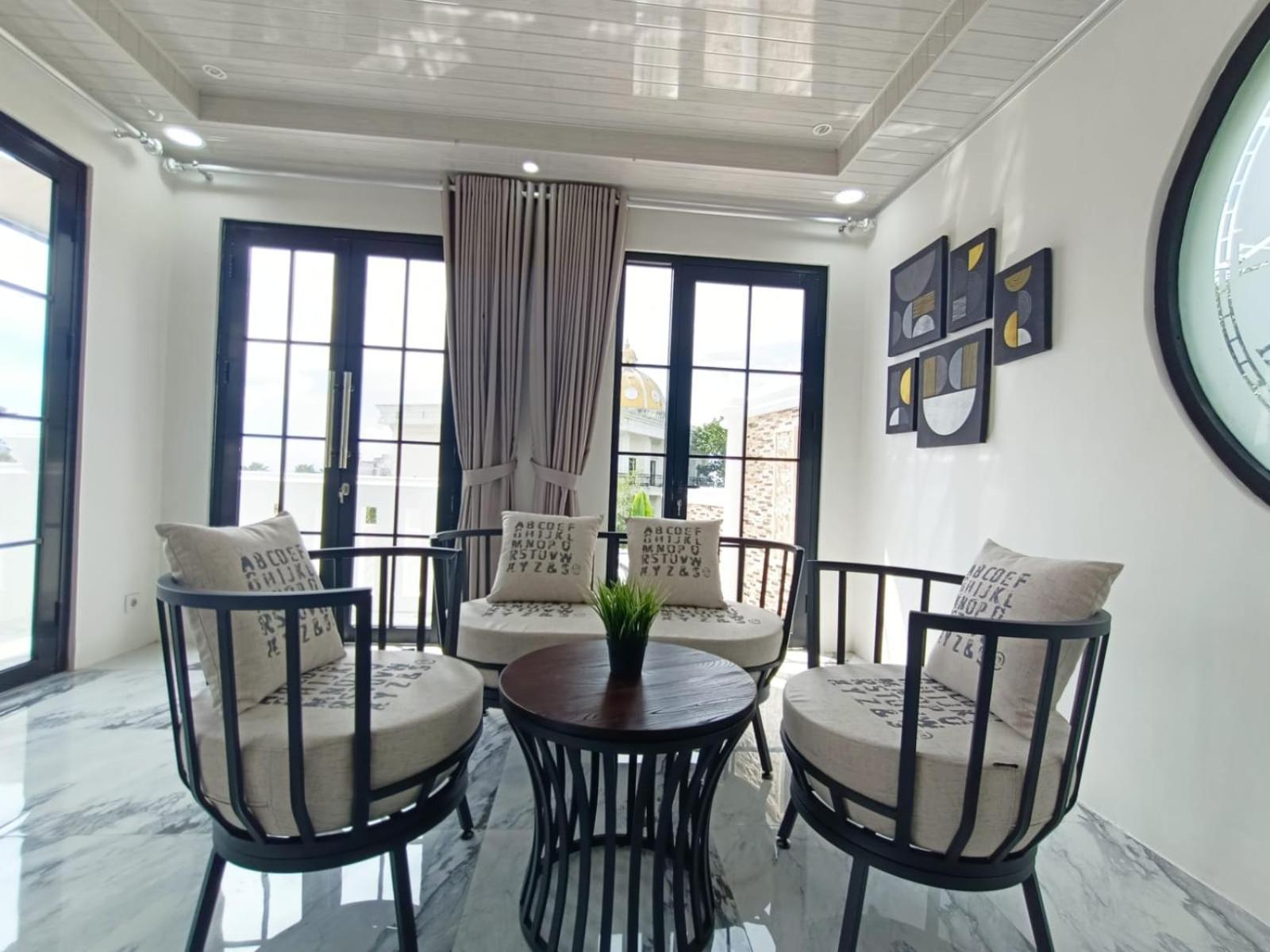 Villa Kota Bunga Malini 10 Cikundul Extérieur photo